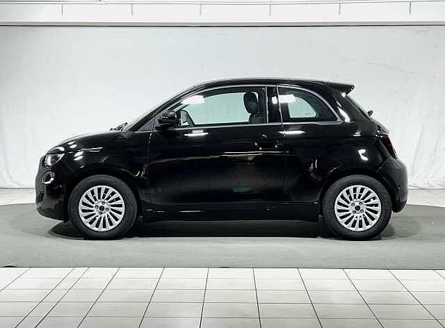 Fiat 500e Berlina 42 kWh KM ZERO