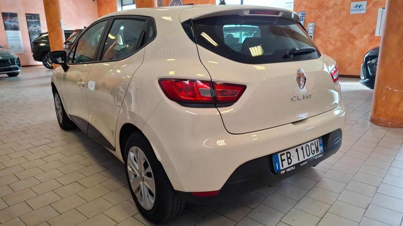 Renault Clio 1.2 75CV 5 porte Wave