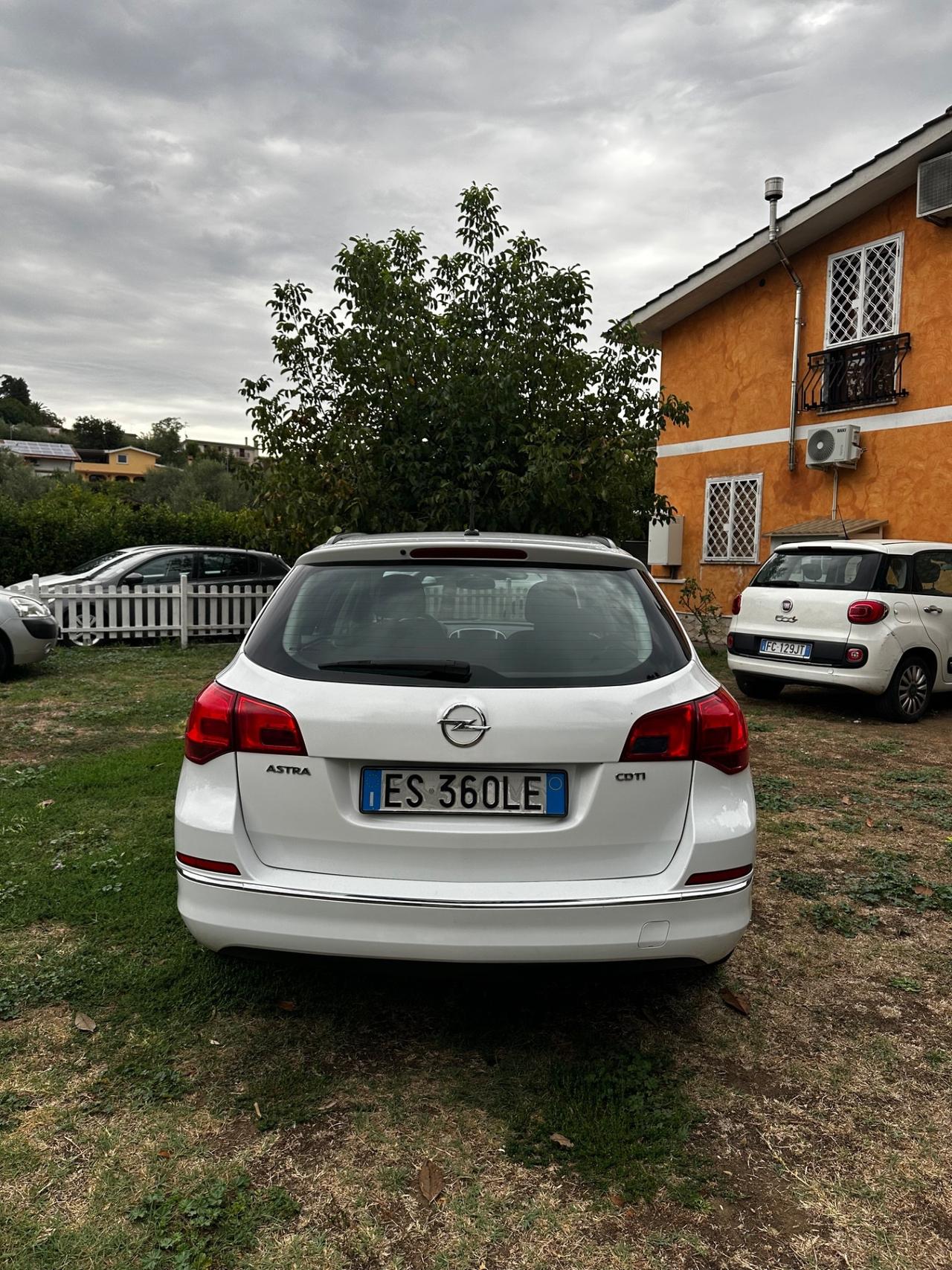 Opel Astra 1.7 CDTI 110CV Sports Tourer Cosmo