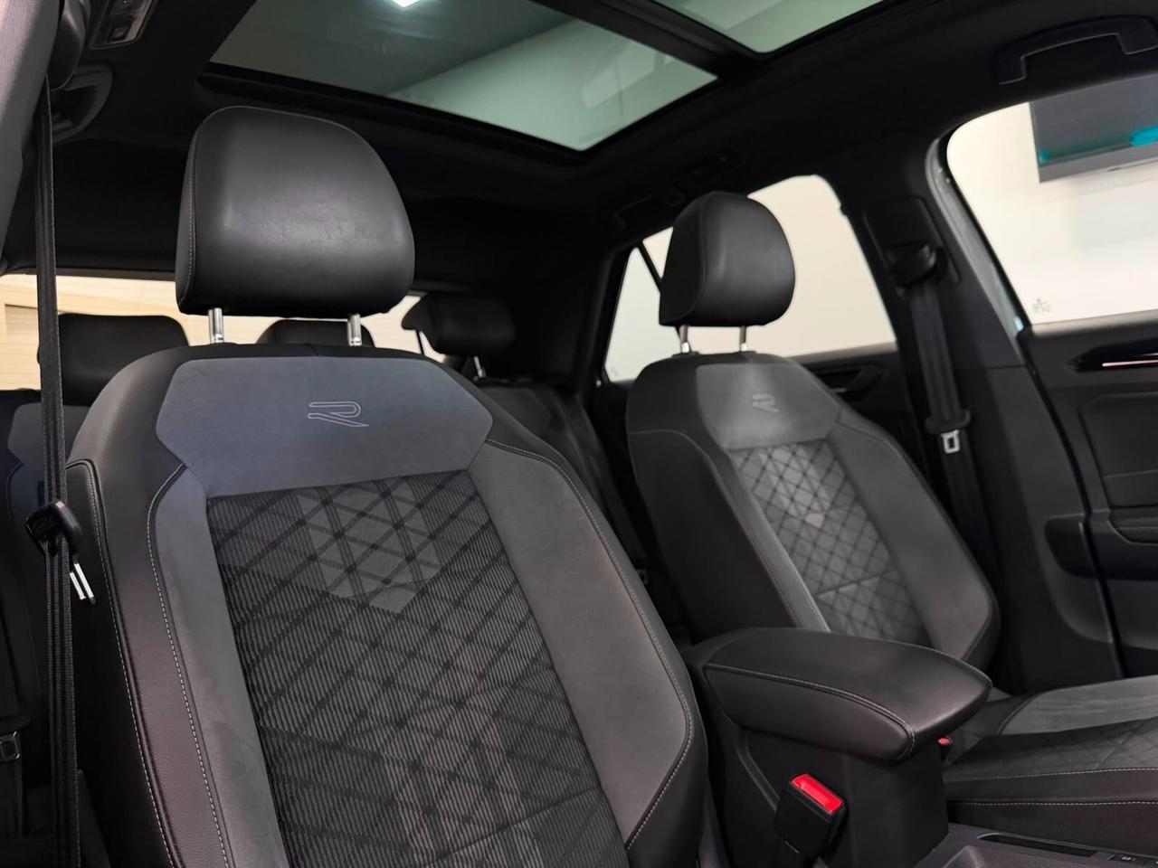 Volkswagen T-Roc 2.0 TDI SCR 150 CV DSG R-Line