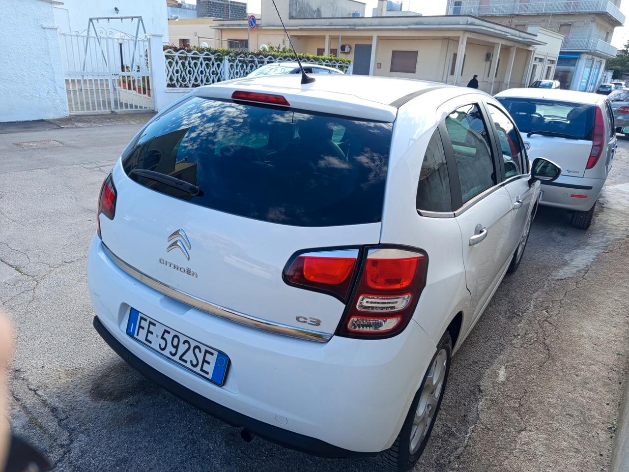 Citroen C3 1.2 EXCLUSIVE