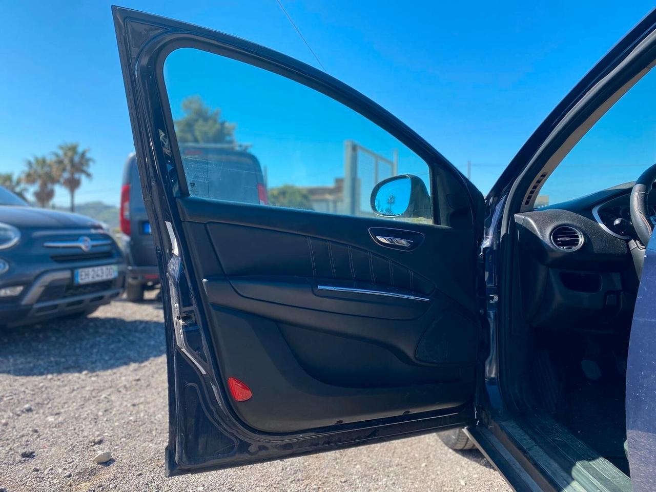 Lancia Delta 1.6 MJT DPF Platino (CARROZZERIA E MECCANICA DA RIVEDERE,AUTO MARCIANTE )