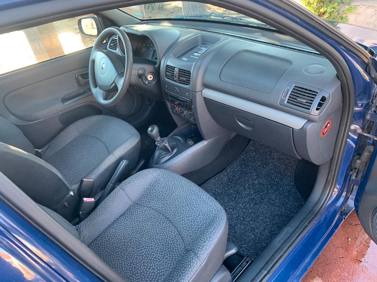 Renault Clio Storia 1.2 5 porte GPL Confort