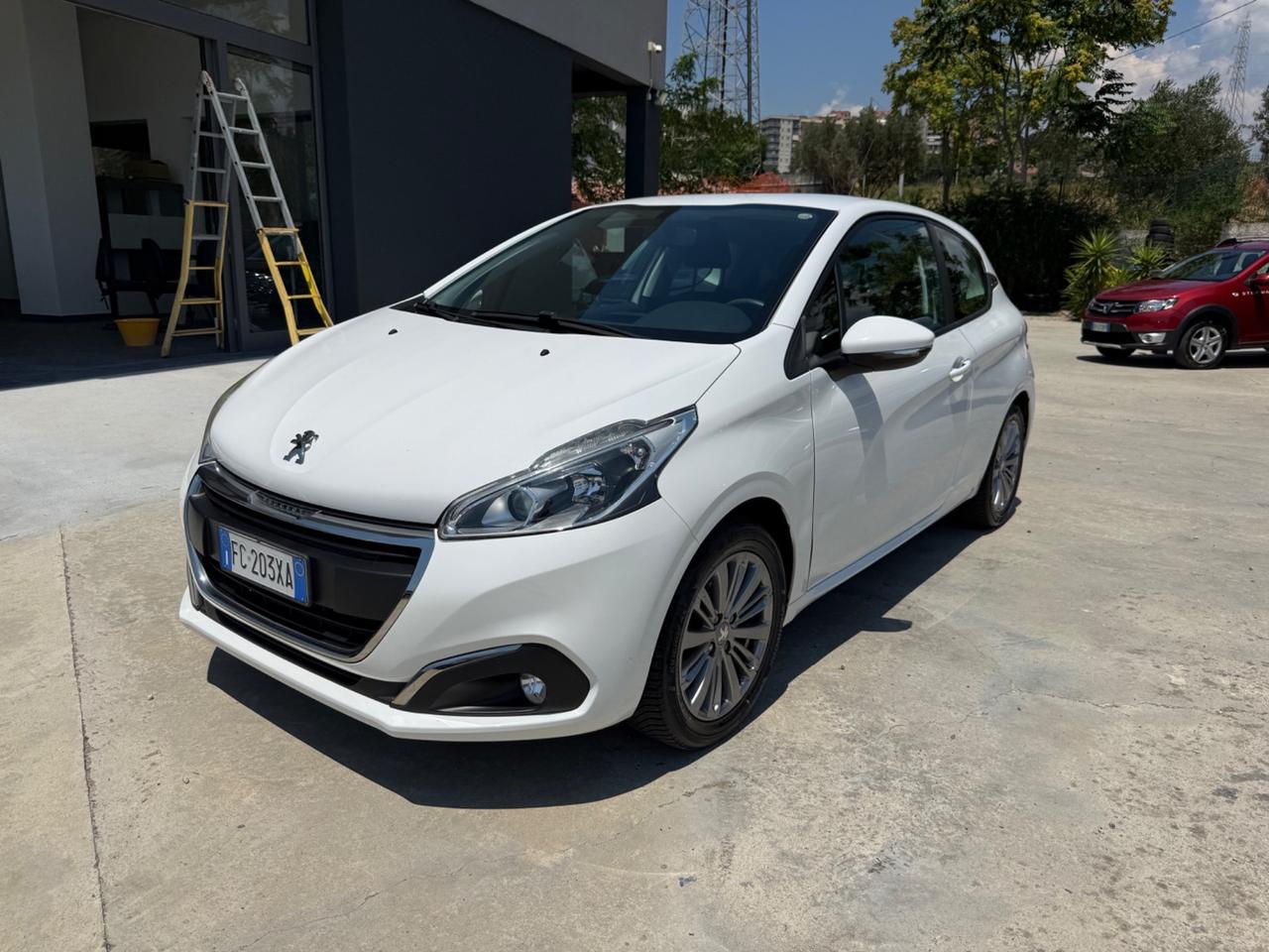 Peugeot 208 3 porte