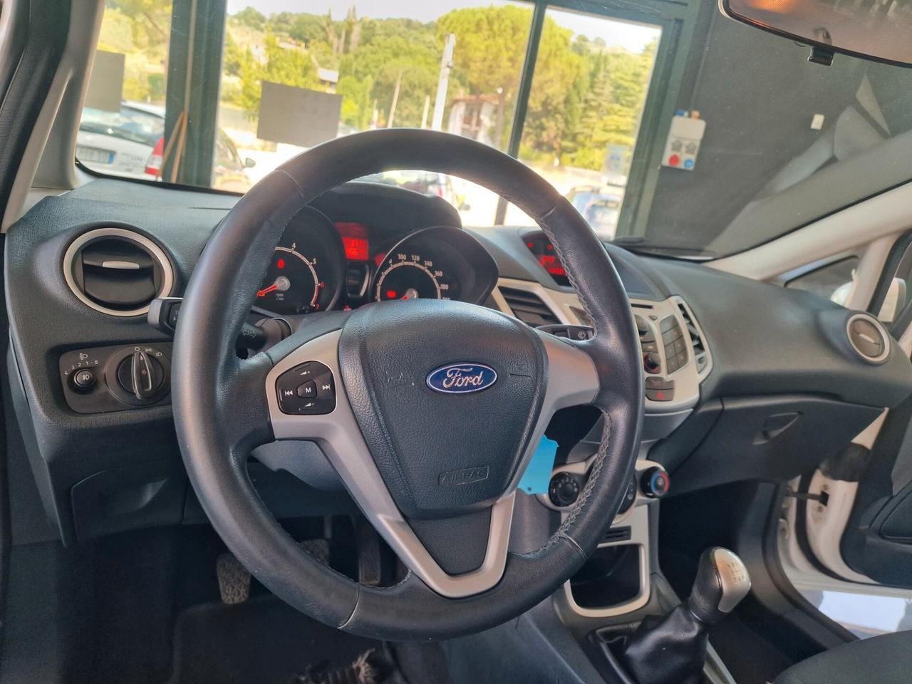 Ford Fiesta 1.4 5 porte Bz.- GPL Titanium