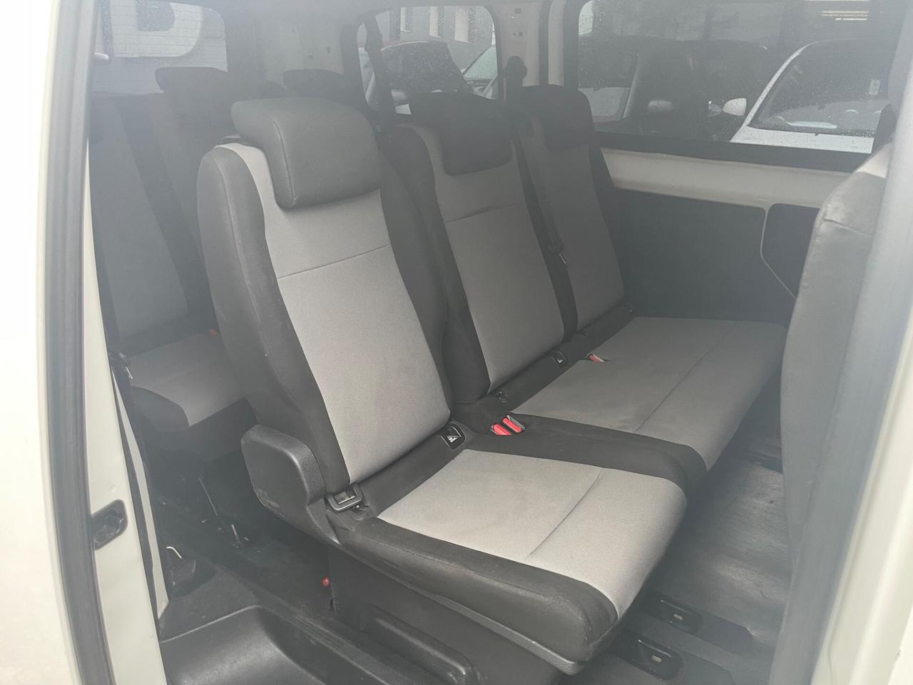 Peugeot Expert BlueHDi 120 S&S PC-TN Combi Compact