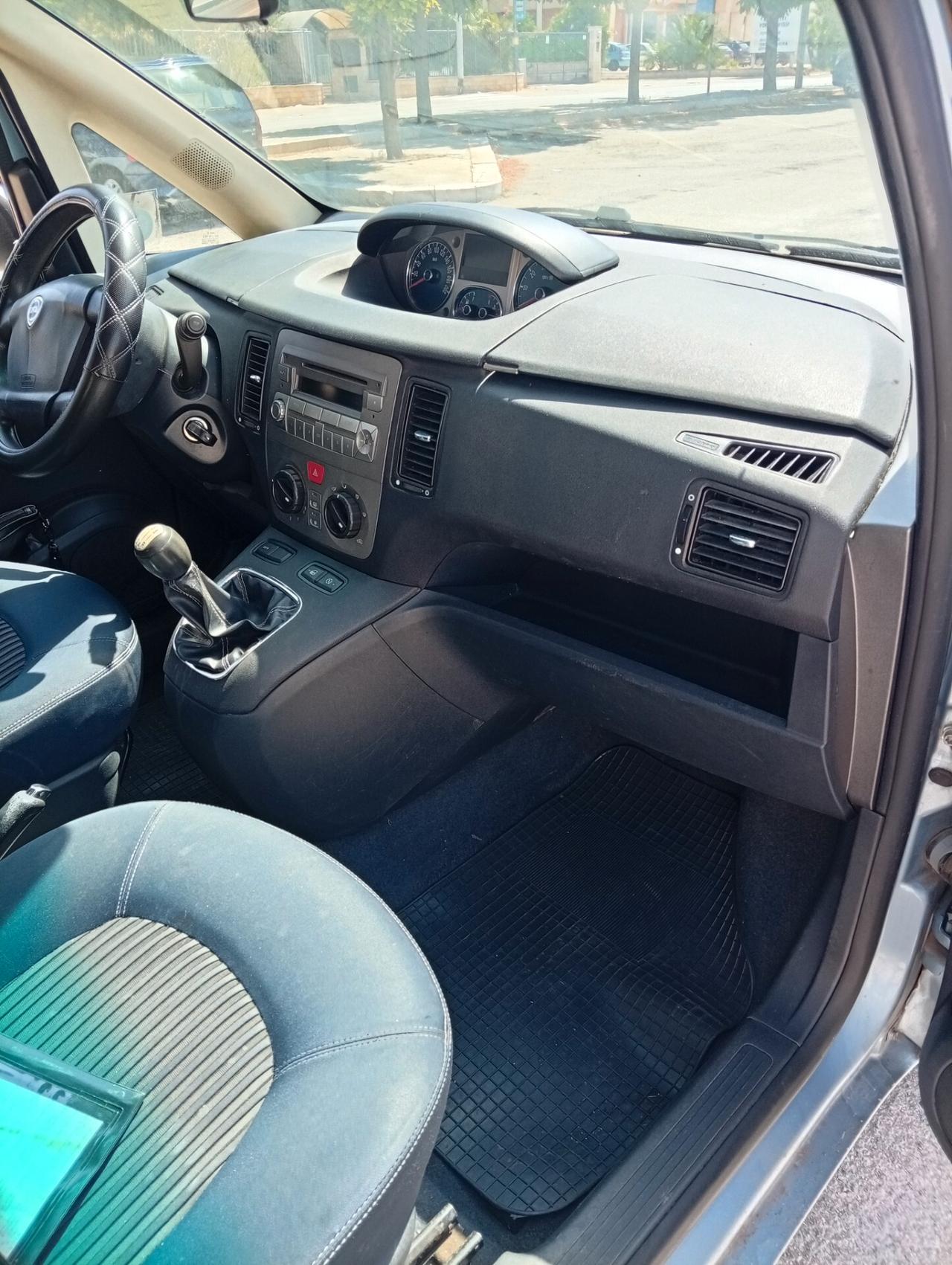 Lancia MUSA 1.3 Mjt 95 CV Gold