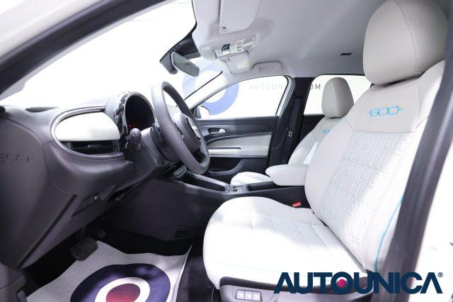 FIAT 600 HYBRID 110 CV DCT MHEV LA PRIMA AUTOMATICA