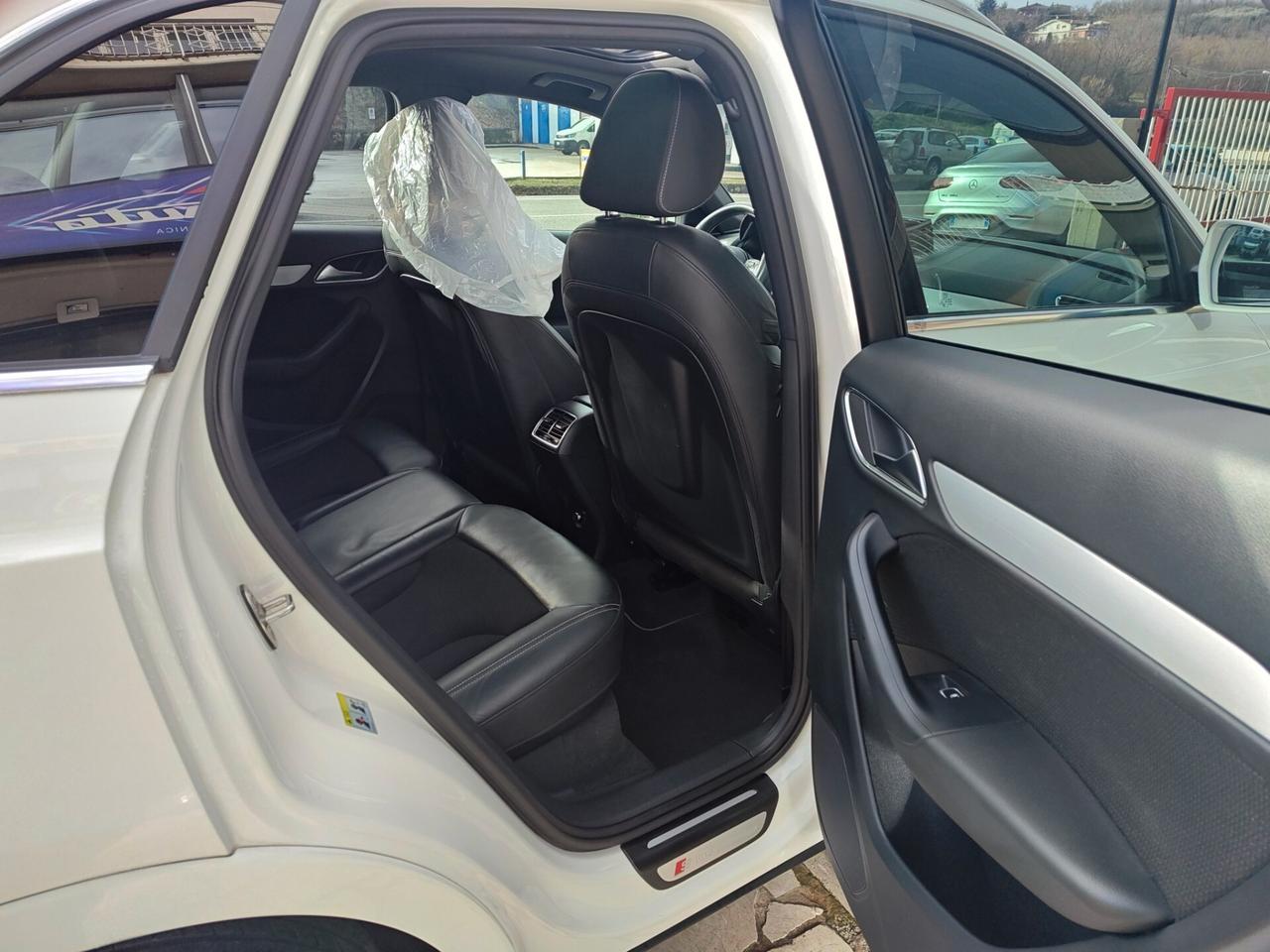 AUDI Q3 2.0 TDi 150 CV S-TRONIC QUATTRO S-LINE