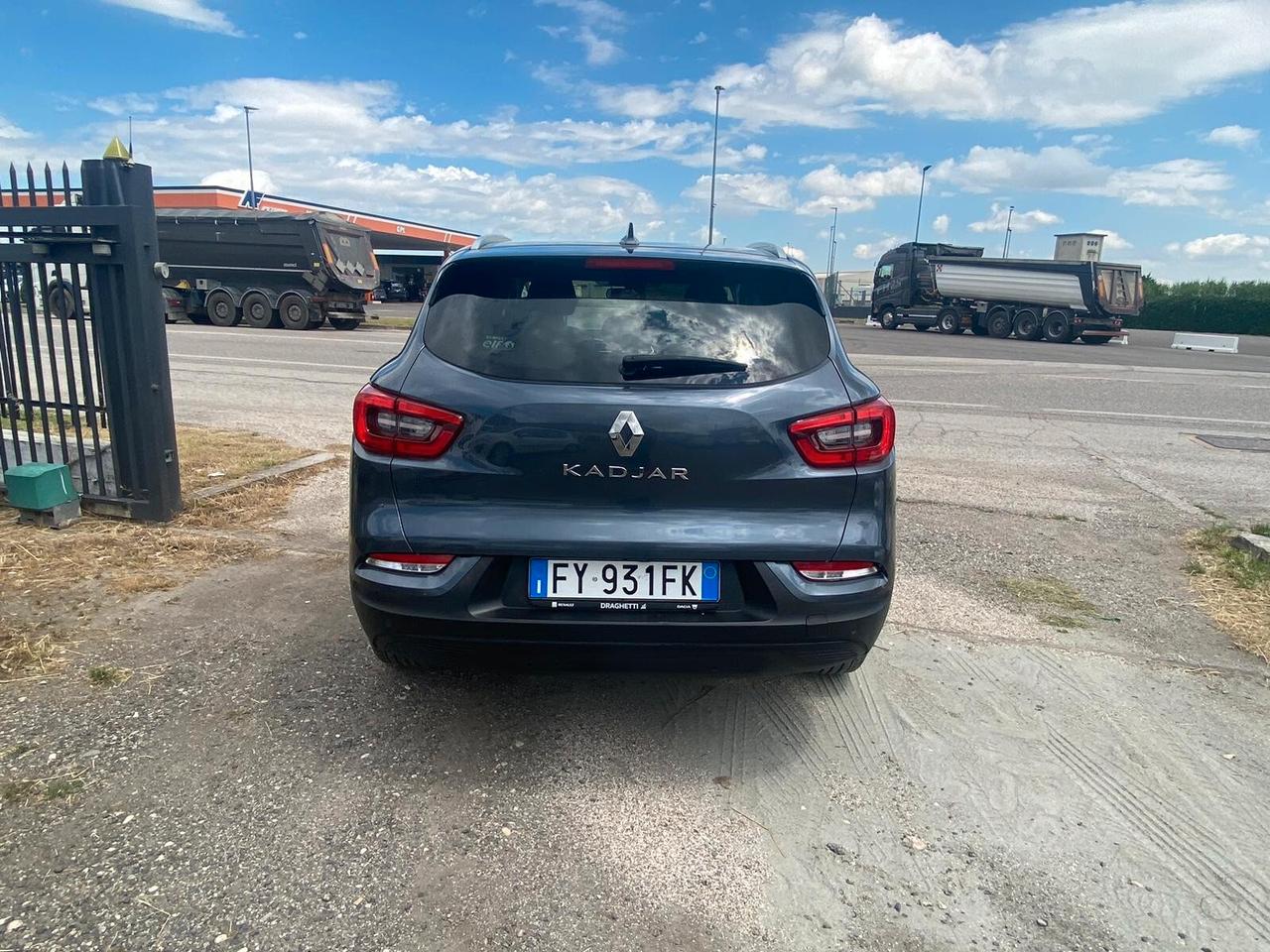 Renault Kadjar TCe 140CV FAP Black Edition