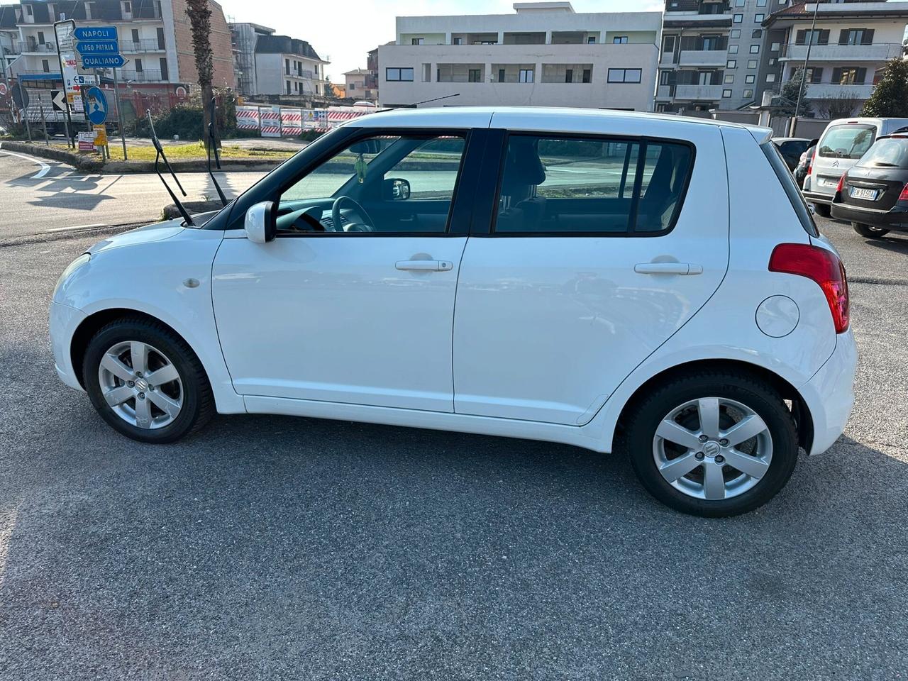 SUZUKI SWIFT GL 5-PORTE 1.3BENZINA 92CV