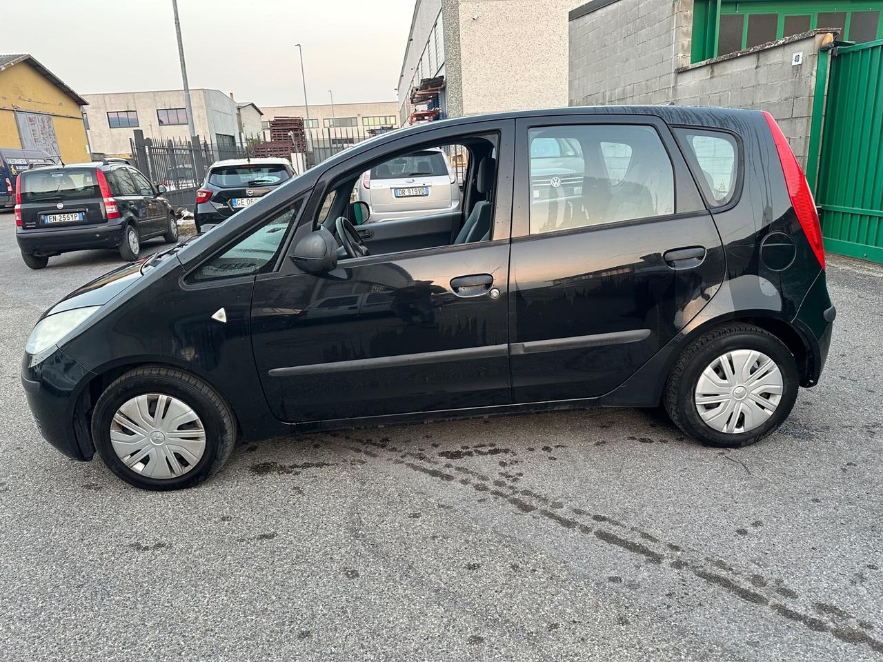 Mitsubishi Colt BENZINA 80 MILA KM