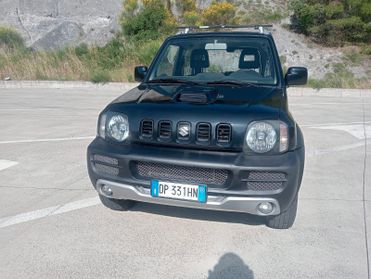 Suzuki Jimny 1.5 DDiS cat 4WD JLX Tagliando e distribuzione nuova