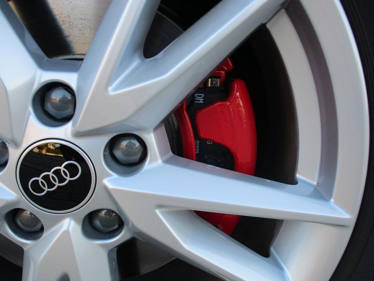 Audi Q2 35 TFSI S tronic line Edition