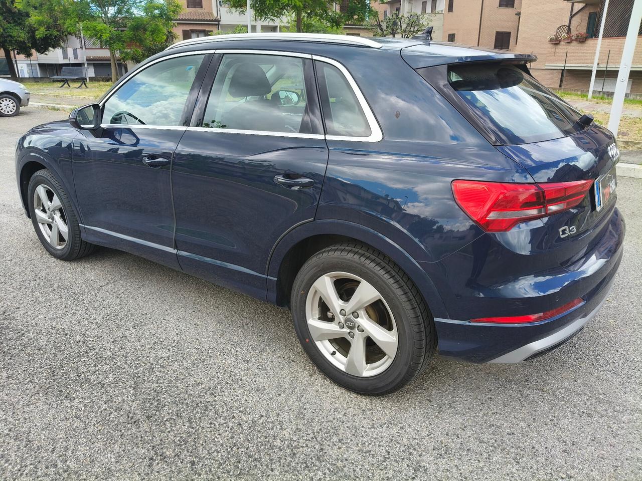 Audi Q3 35 TFSI S tronic Business Advanced
