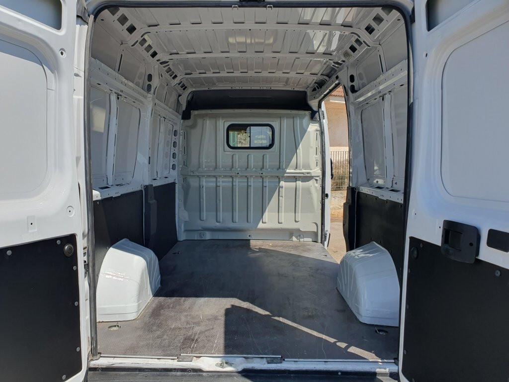 Peugeot Boxer Furgone 35q 2.2 HDI 140cv L2H2