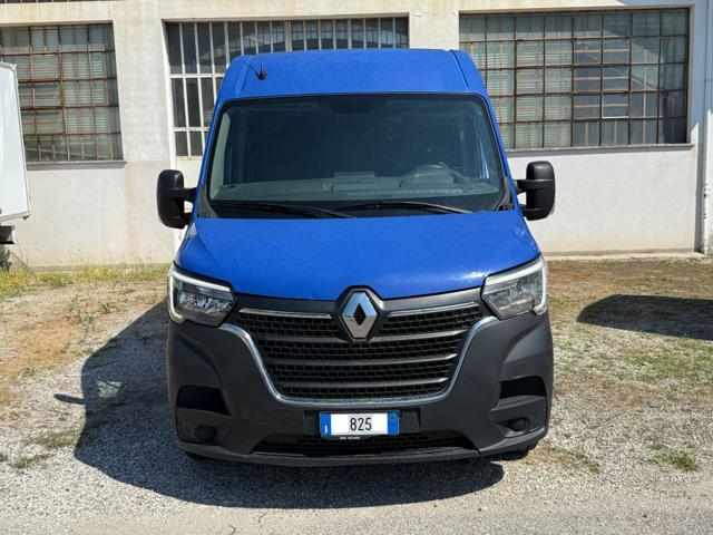 RENAULT Master T33 2.3 dCi 135 cv PASSO MEDIO