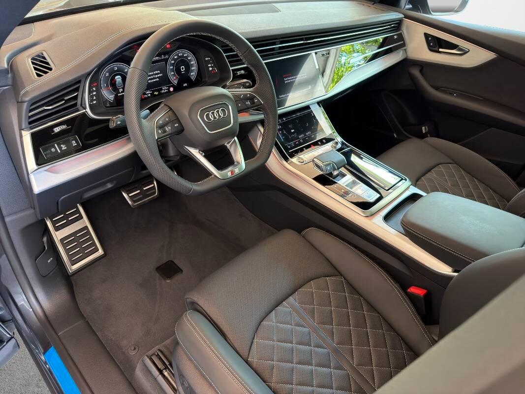 Audi Q8 3.0 tdi 286cv S line quattro 286cv Valcona Ventilati
