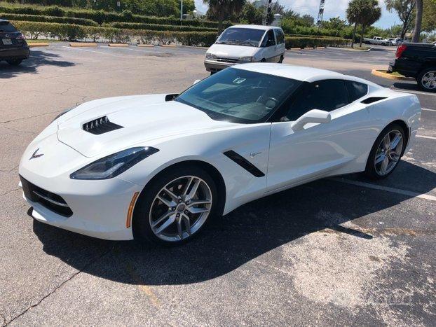 Corvette c7 stingray 6.2 aurtomatica - 2015