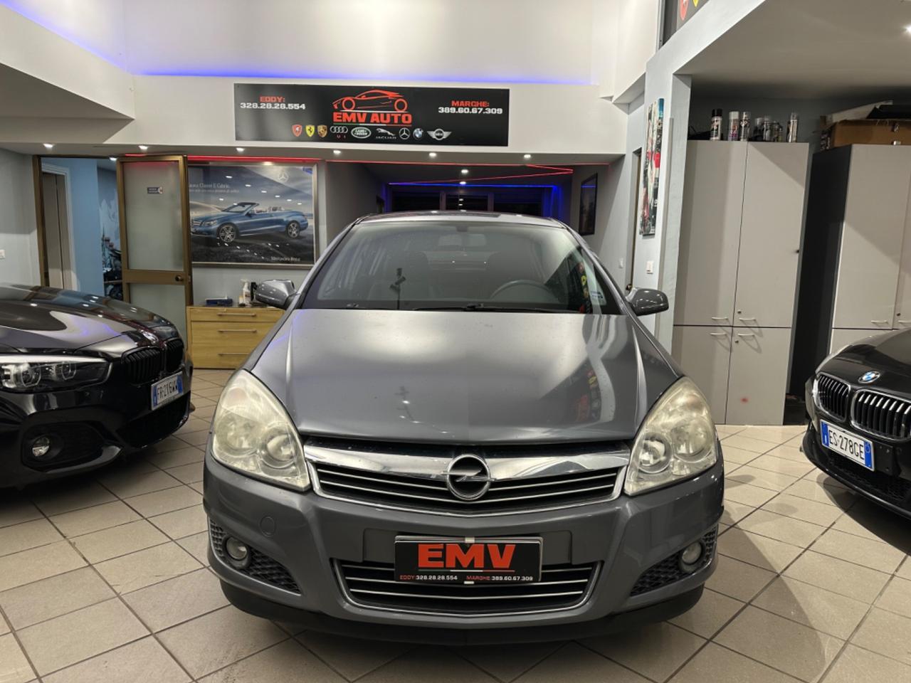 Opel Astra 1.7 CDTI 101cv 5 porte Cosmo