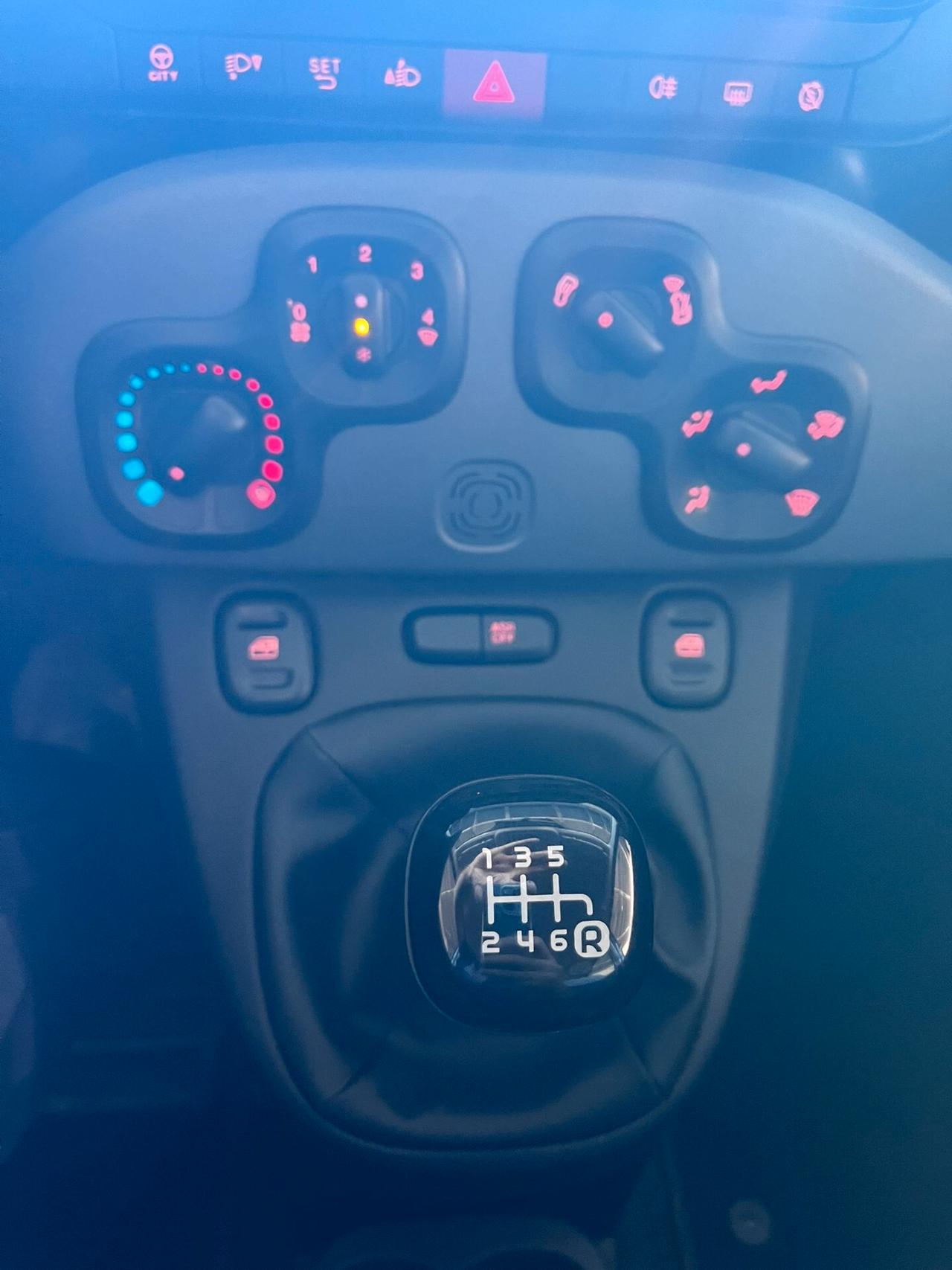 Fiat Panda 1.0 FireFly S&S Hybrid City Cross 51000 KM !!!!!!