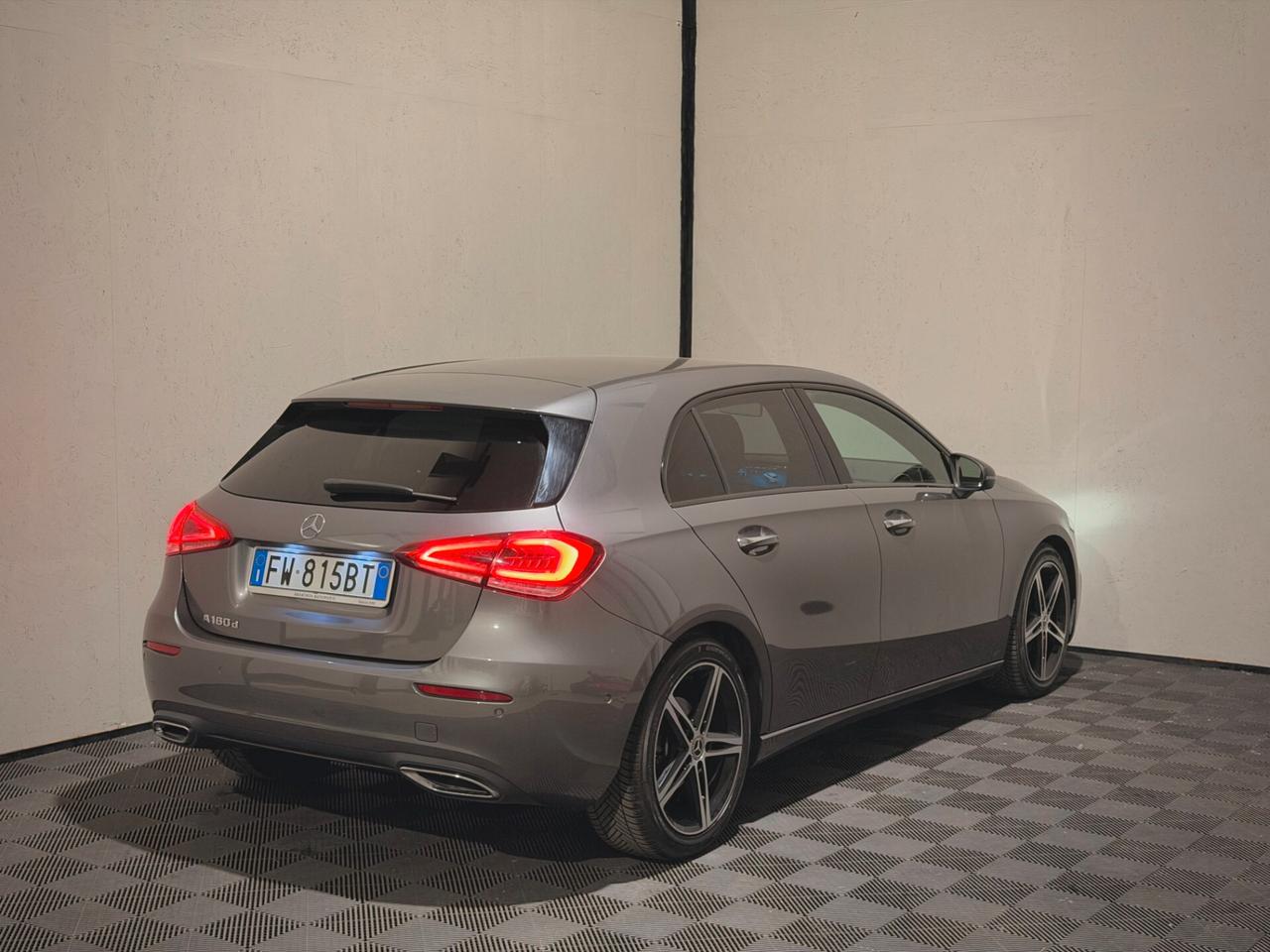 Mercedes-benz A 180 d Sport - NEOPATENTATI