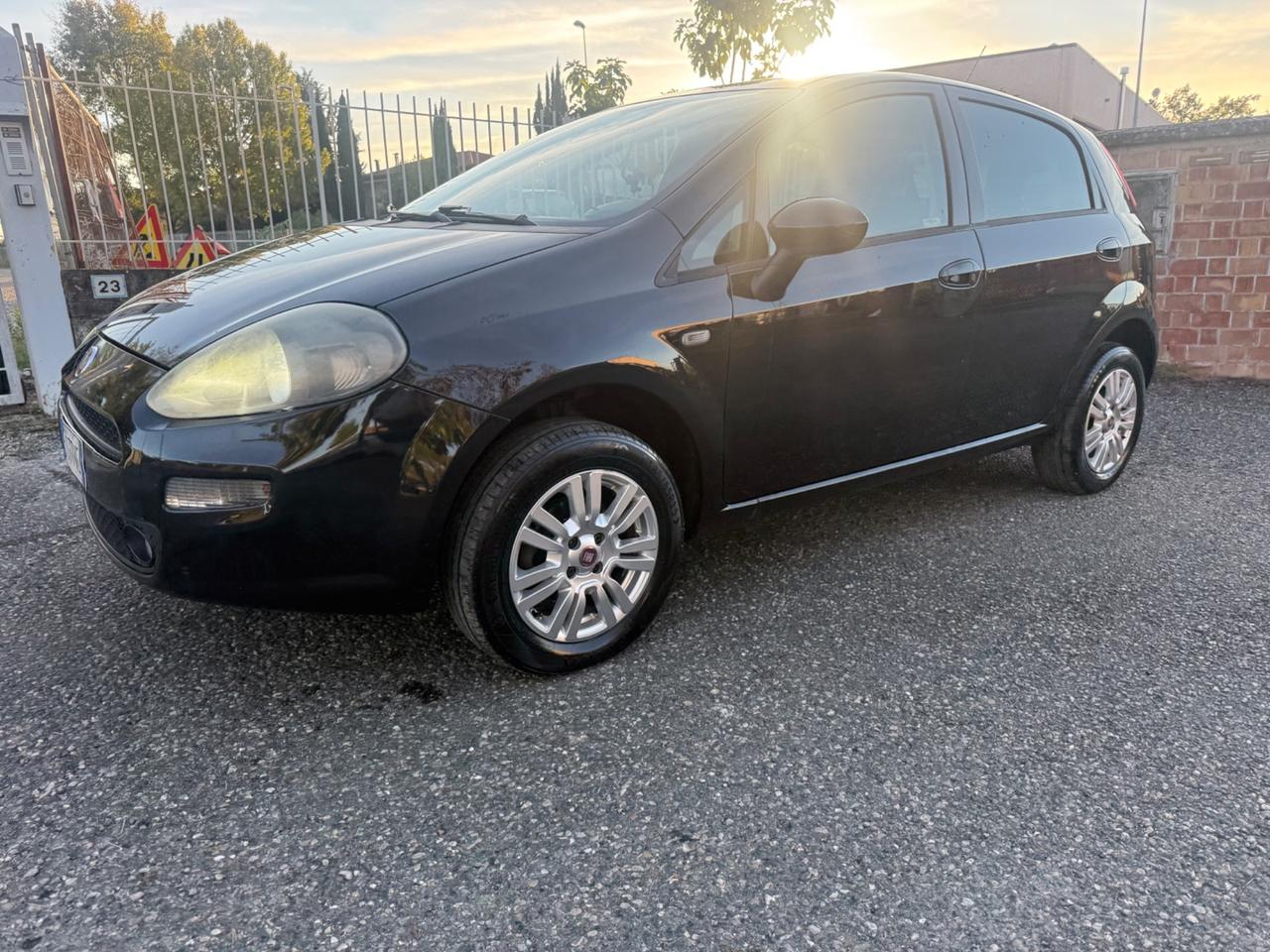 Fiat Punto 1.4 8V 5 porte Natural Power Street