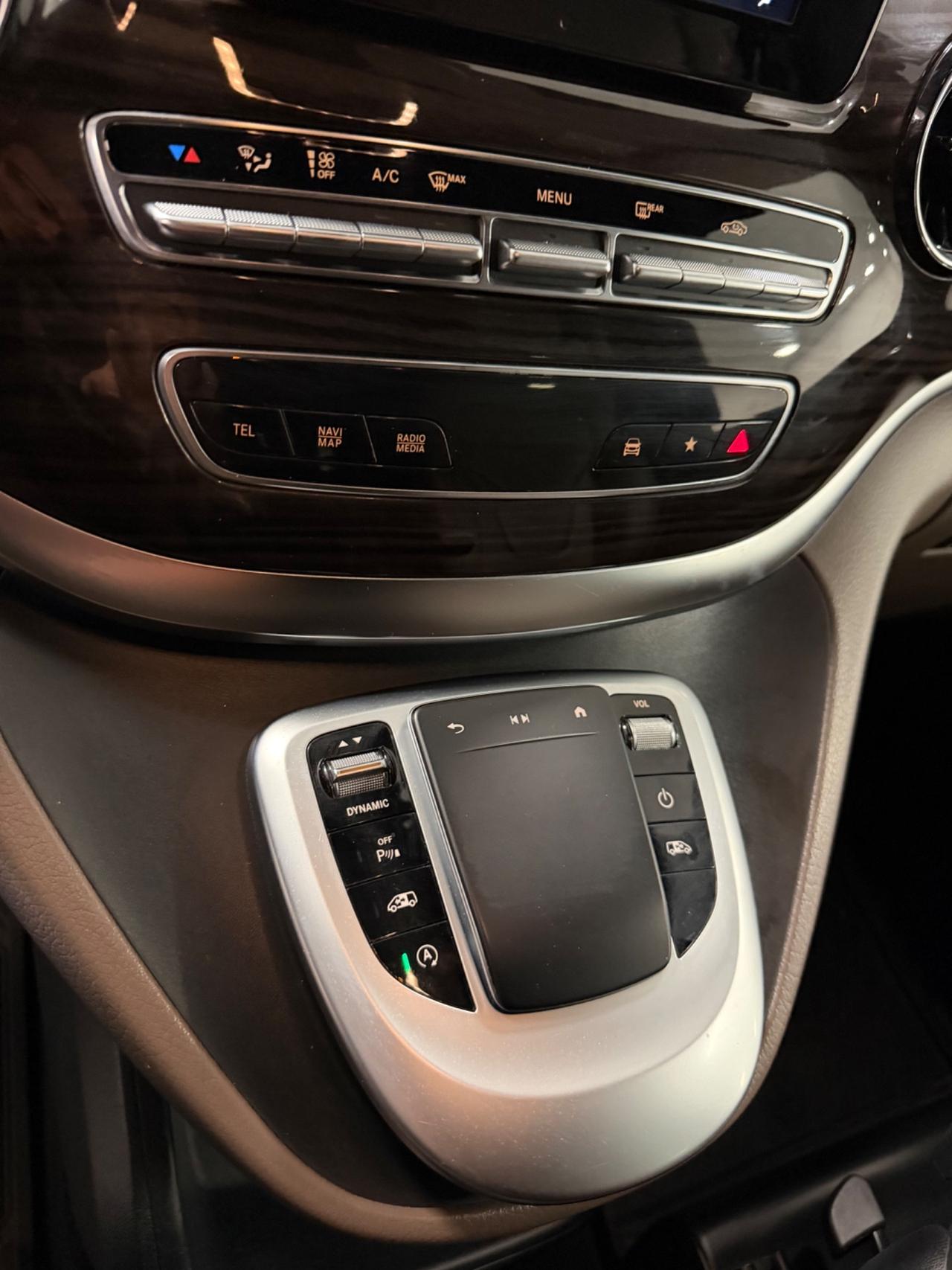 Mercedes-benz V 220 d Automatic Executive Extralong