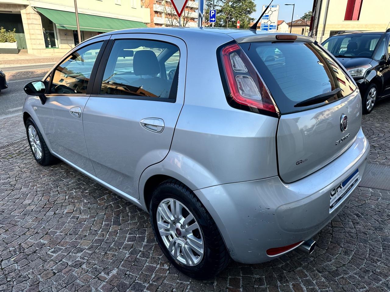 Fiat Punto 1.3MJT II 75CV 5P Lounge -Neopatentati