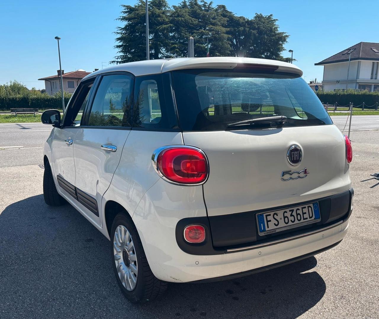 Fiat 500L 2018 1.6 120 CV 197000 KM AUTOCARRO