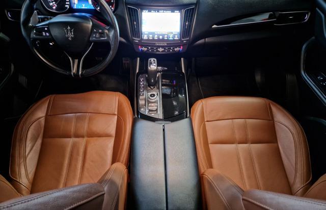 MASERATI Levante V6 Diesel AWD GRANSPORT CV.250 CERCHI 21' UNIPROP