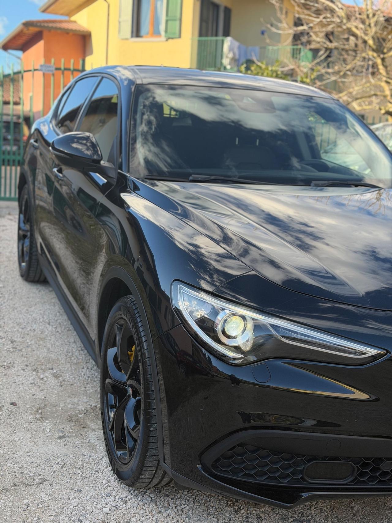 Alfa Romeo STELVIO 2.2d AT8 SUPER FULLOPT UNICOPR