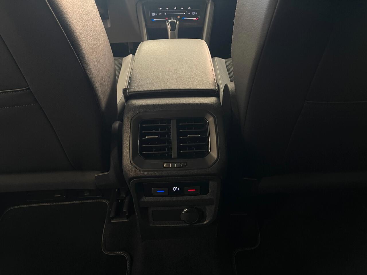 Volkswagen Tiguan 2.0 TDI 150cv SCR DSG R-Line