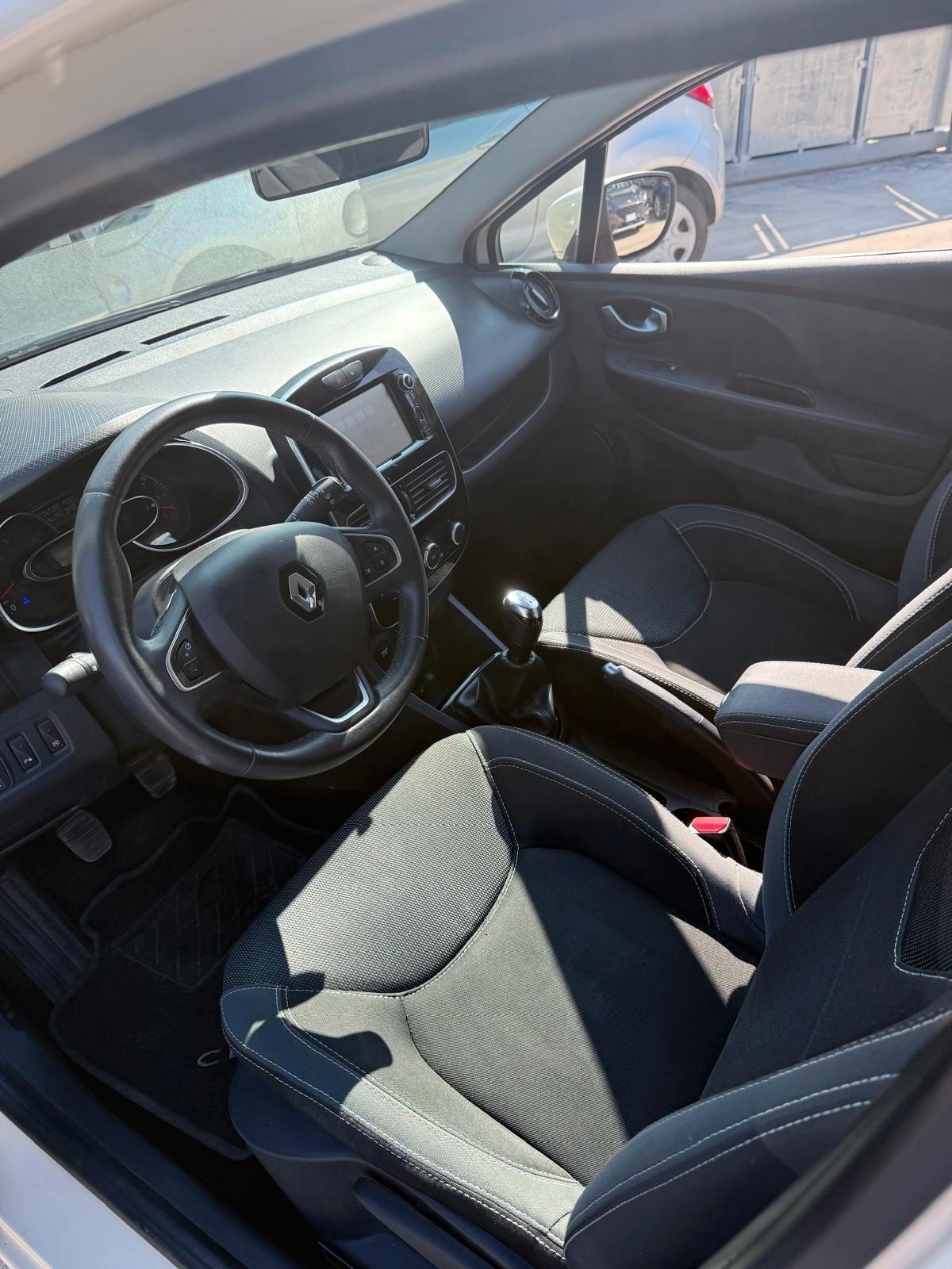 Renault Clio dCi 8V 75CV Start&Stop 5 N1 AUTOCARRO