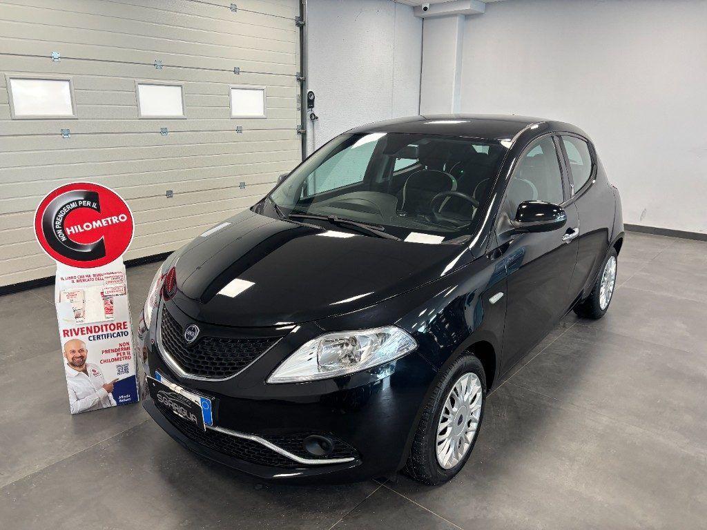 Lancia Ypsilon 1.3 Multijet 95 CV Gold