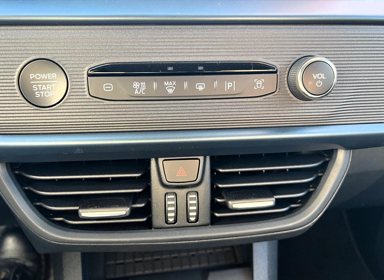 Ford Tourneo Courier 1.0 EcoBoost Active