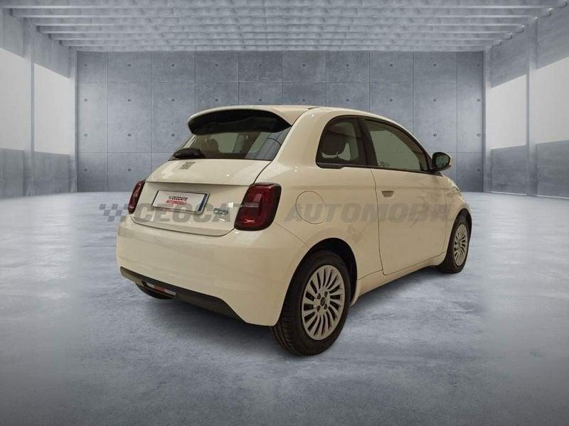 FIAT 500e 500e 23,65 kWh Action