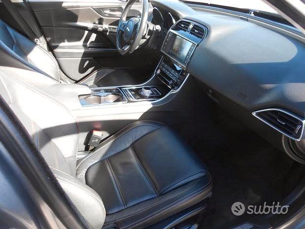 JAGUAR XE 2.0d(FERMA dal 2019)NAVI-PELLE,E6B