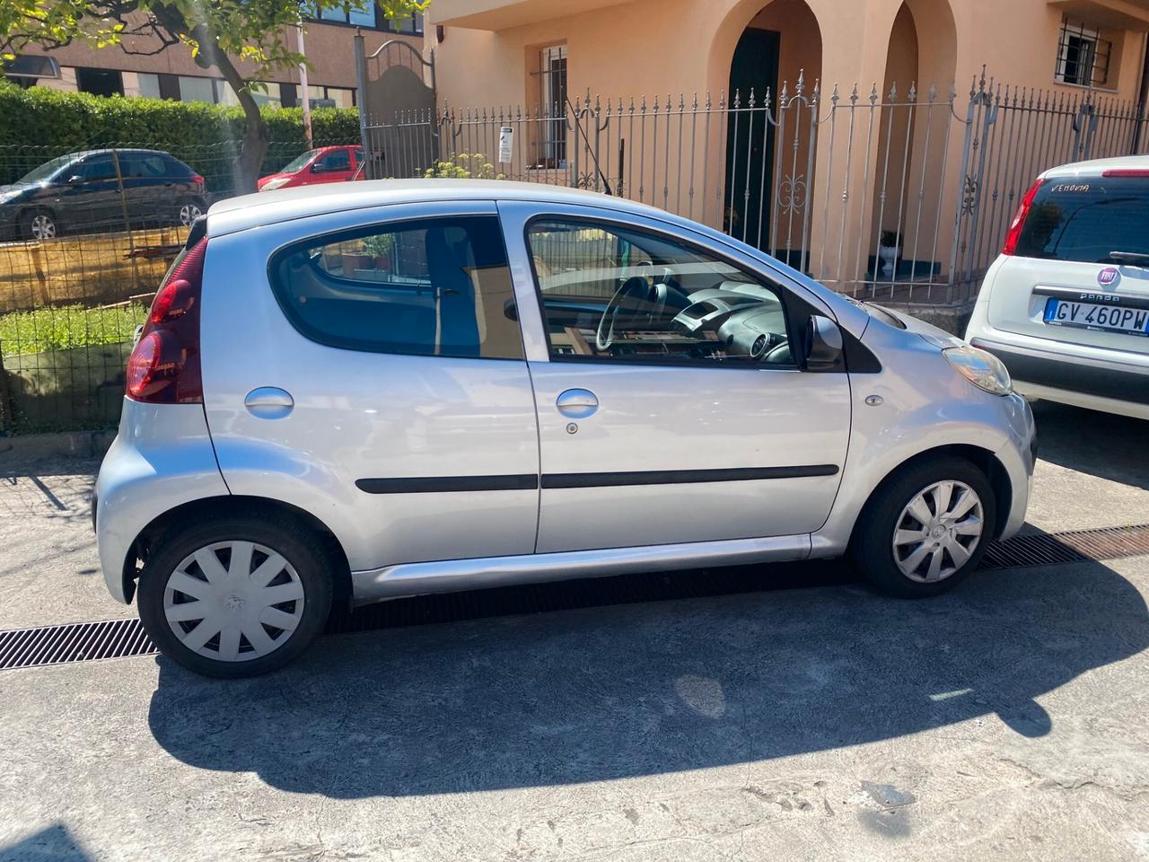 Peugeot 107 1.0 68CV 5p. Active