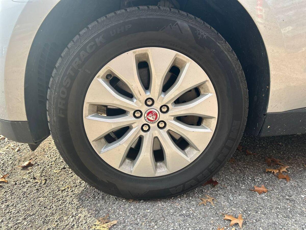 Jaguar F-Pace 3.0d V6 Portfolio awd 300cv auto