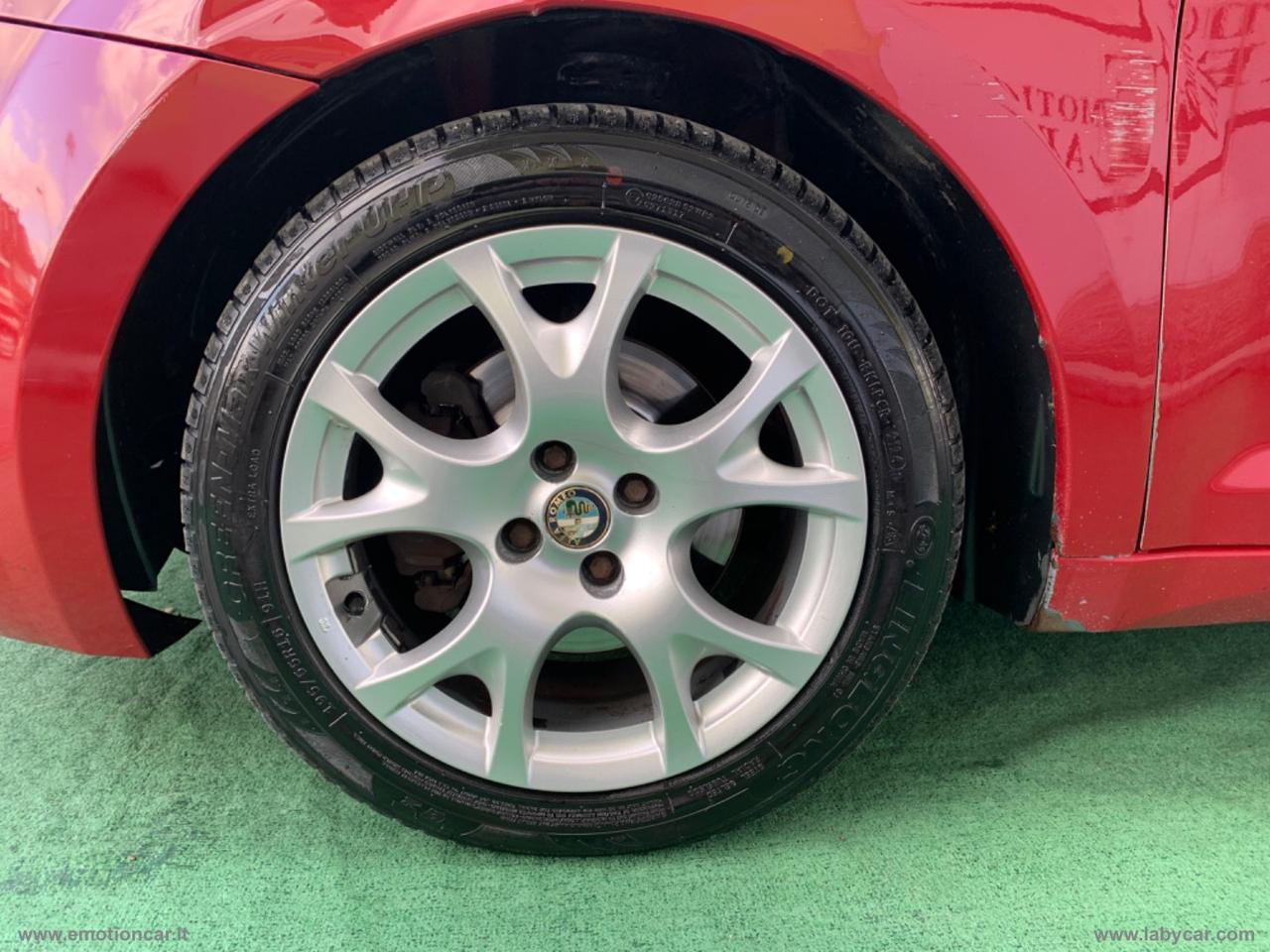 ALFA ROMEO MiTo 1.6 JTDm 16V Dist. Sport Pack - 2009