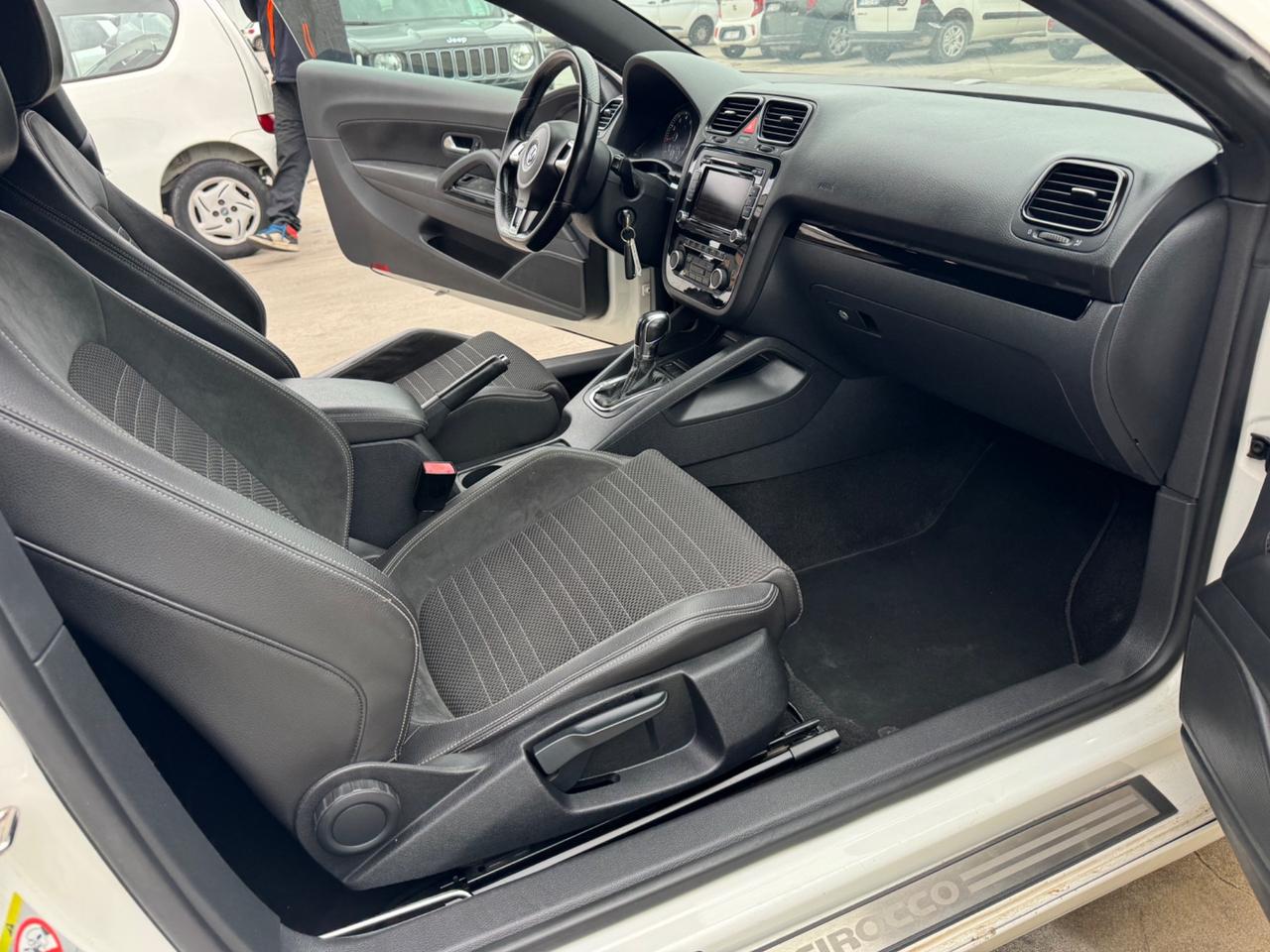 Volkswagen Scirocco 1.4 TSI 160CV DSG FRIZIONE DEL CAMBIO DA SOSTITUIRE