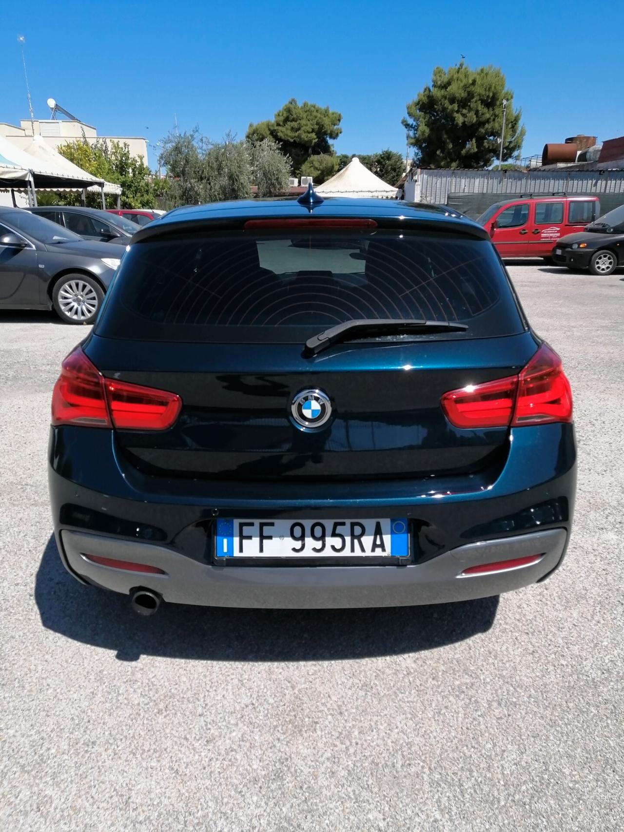 Bmw 116 116d 5p. Urban