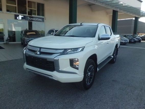 Mitsubishi L200 2.3 D Double Cab 4x4 Super Select Intense - Pront