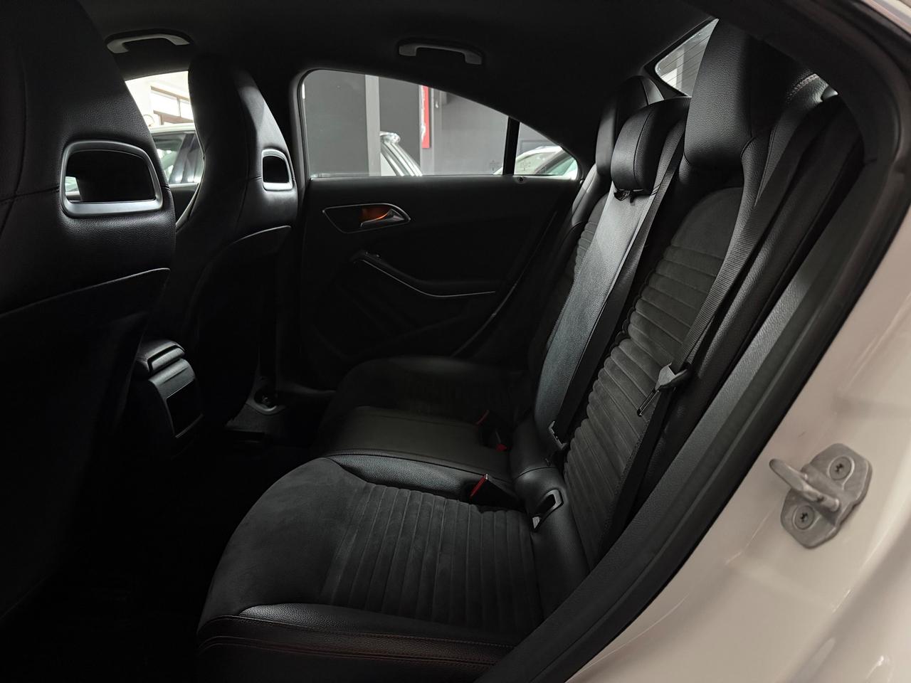 MERCEDES CLA 200d (136) Premium AMG 2015