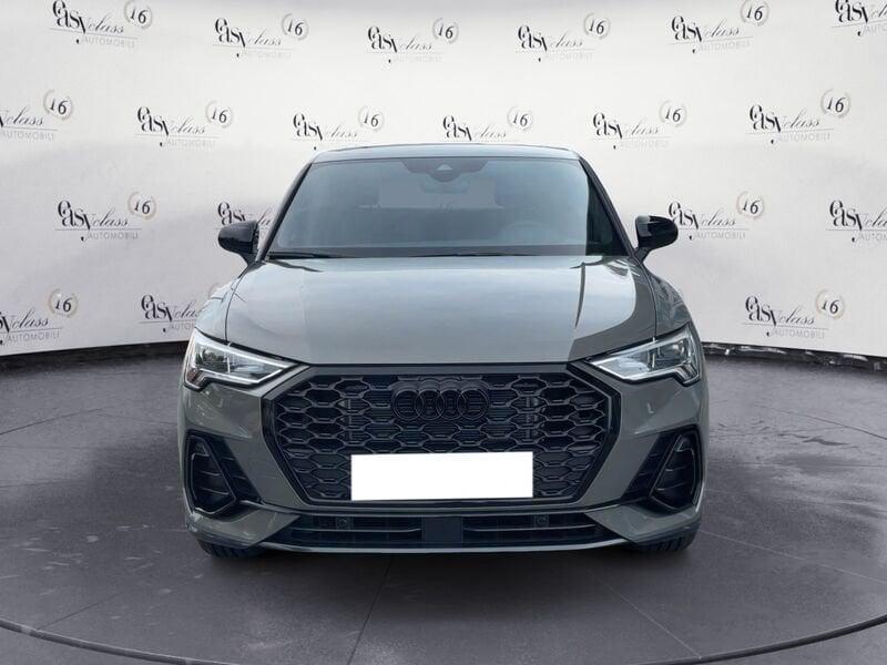 Audi Q3 35 TFSI S tronic S line black pack 19" Led Matrix Camera