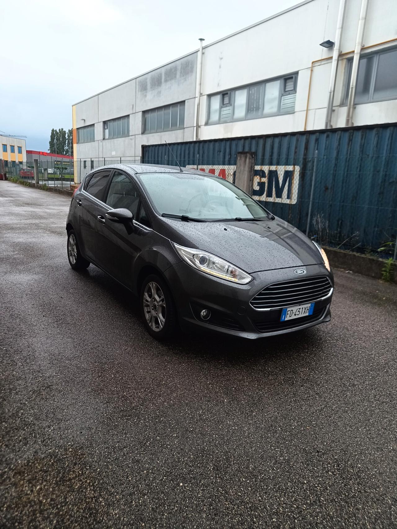 Ford Fiesta 1.4 5p. Bz.- GPL Titanium