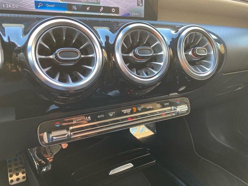 Mercedes-Benz Classe A A 180 d Premium Night edition auto