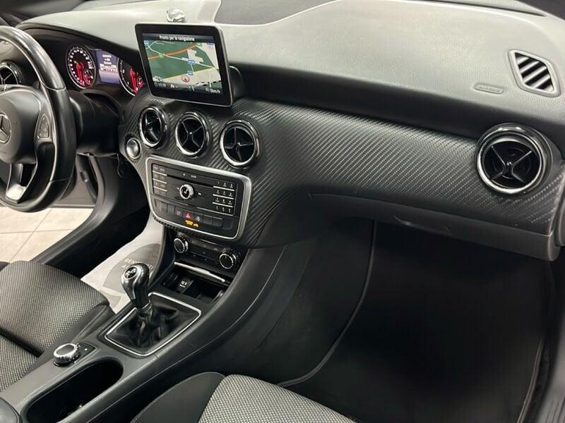 Mercedes-Benz GLA 180 d Business