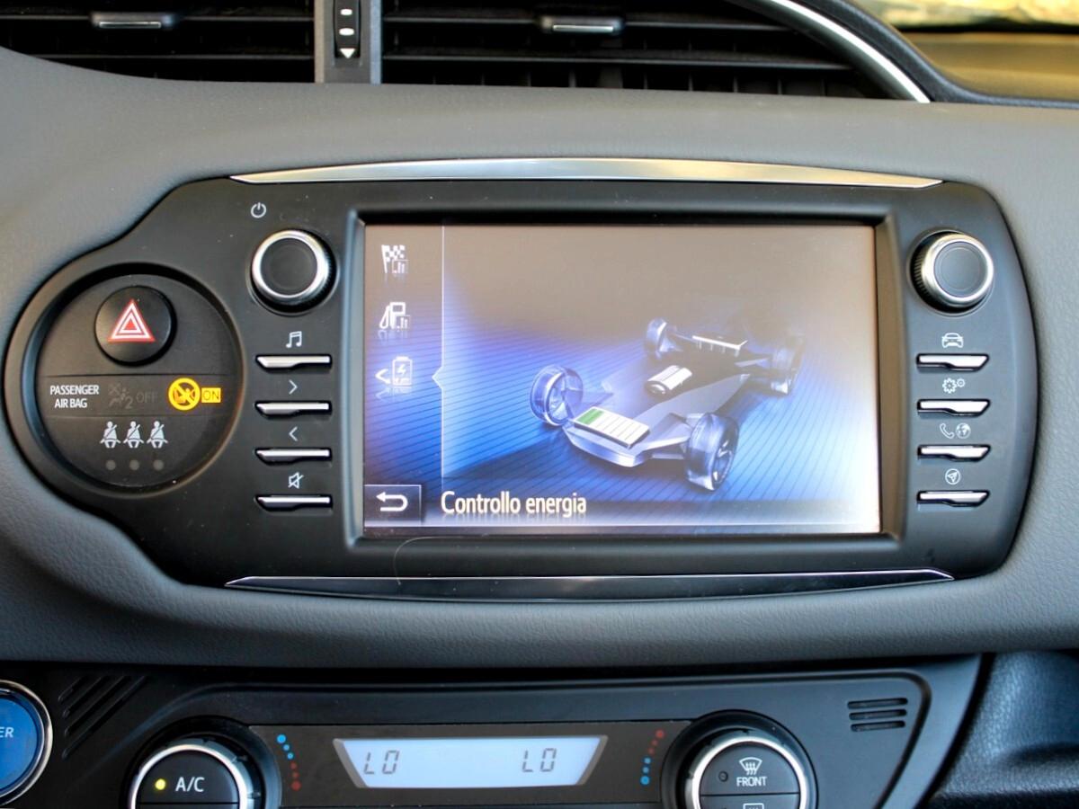 Toyota Yaris 1.5 Hybrid 5 porte Style Bluetooth Retrocam LED PREZZO VERO ️